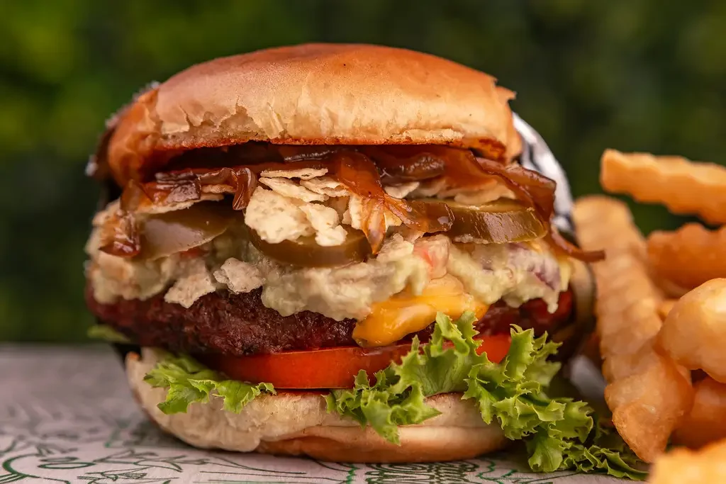 14-chachas-burguer-01